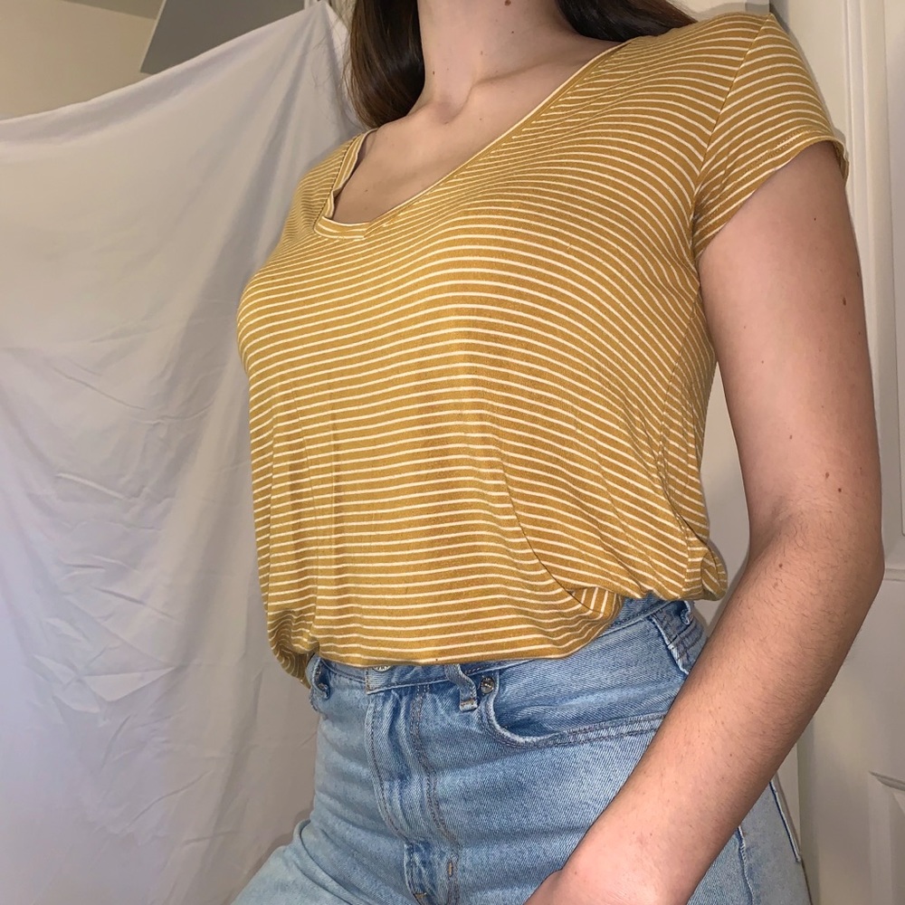 American Eagle Soft & Sexy Tee